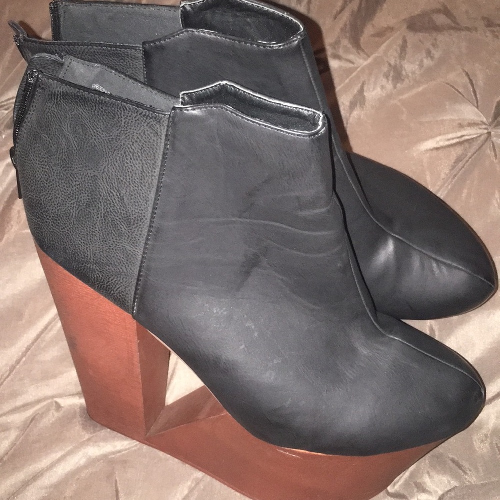 privileged deena fun shoe bootie